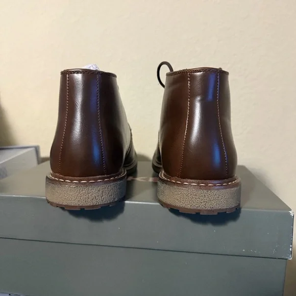 Hawke & Co Men's Chukka Boots in Rich Brown - Picture 4 of 6